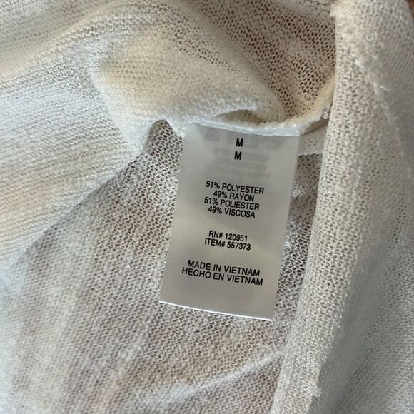 Oak‎ & Fort Linen Like White Blouse Size Medium - Picture 7 of 7